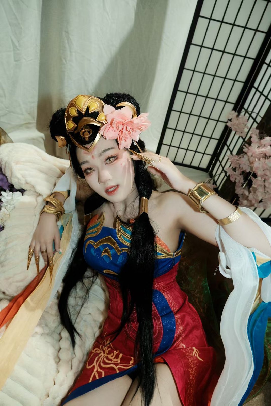 角色服饰照片